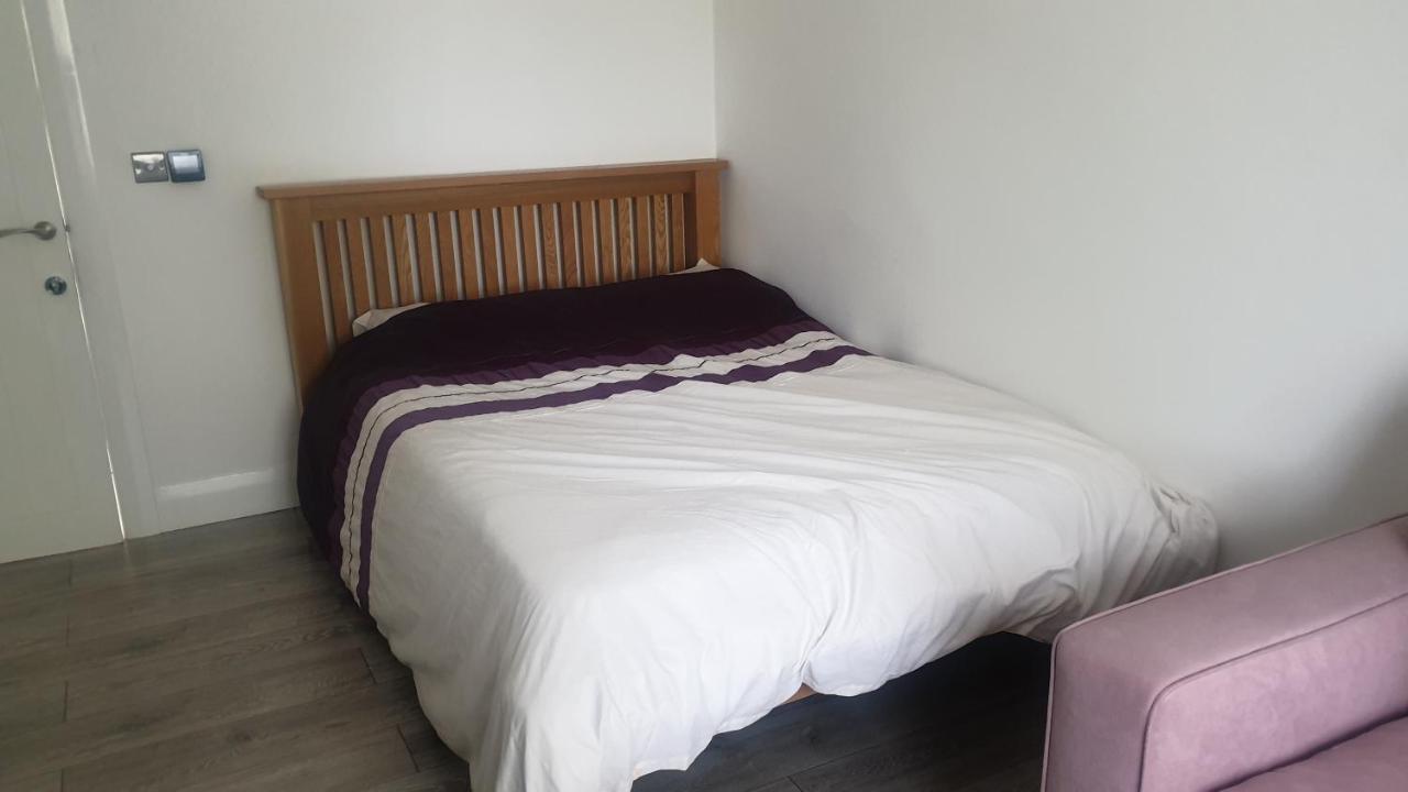 Apsley Home, هيميل هيمبستيد المظهر الخارجي الصورة