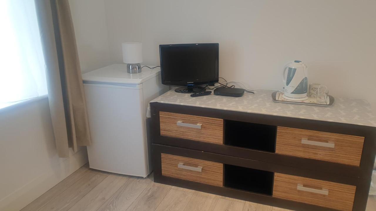 Apsley Home, هيميل هيمبستيد المظهر الخارجي الصورة